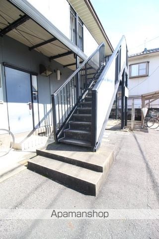 BEE−LINE N Bの玄関写真