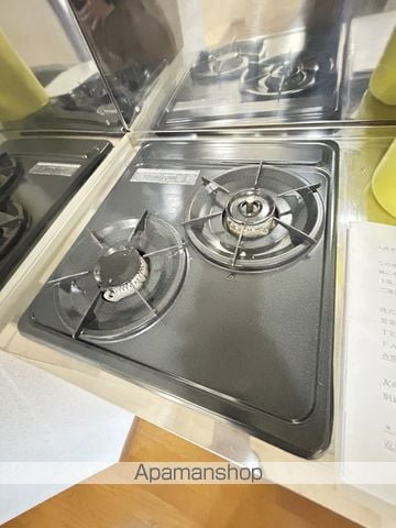 アンプルール リーブル 正の内装写真