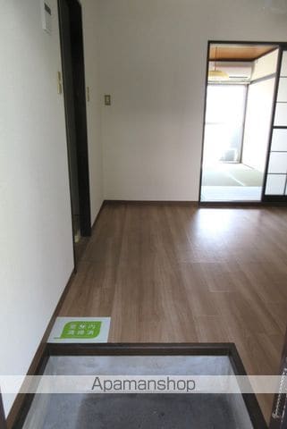 タウニーたねもの内装写真