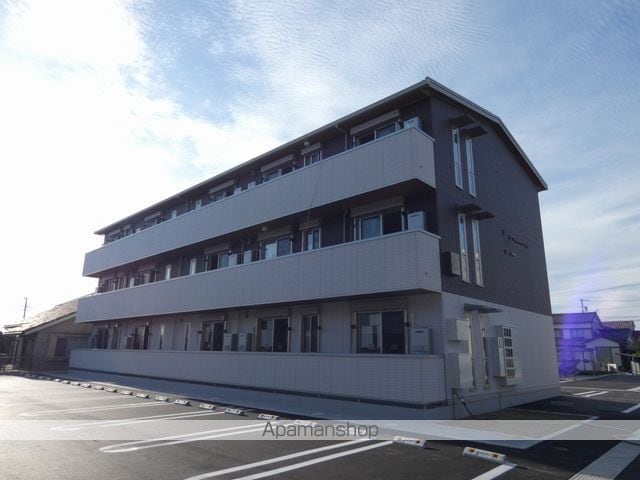 浜松市中央区 3階建 築3年の外観写真