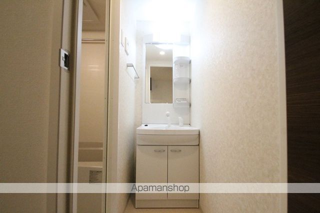 LUXE新大阪IIIの内装写真