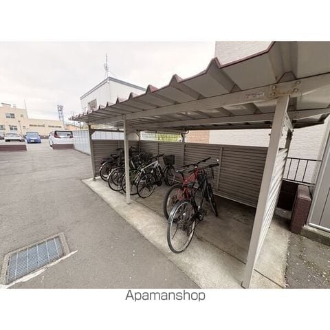 メゾンドルチェ新川の内装写真