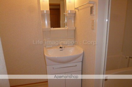 リバーレイクヒルズ[1K/25.97m2]の洗面所