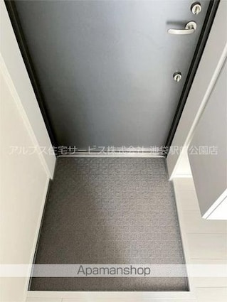 早稲田鶴巻町ＩＭＡハウス[1K/20m2]の玄関