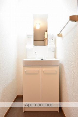 ラルジュ翠ヶ丘三番館の内装写真