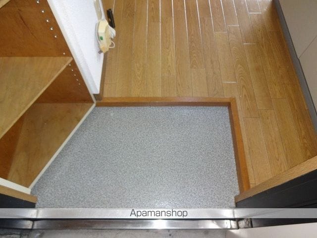 リヴィエラ二葉町の内装写真