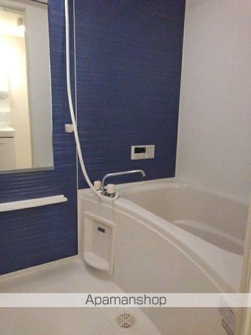 LEGAZONIIの内装写真