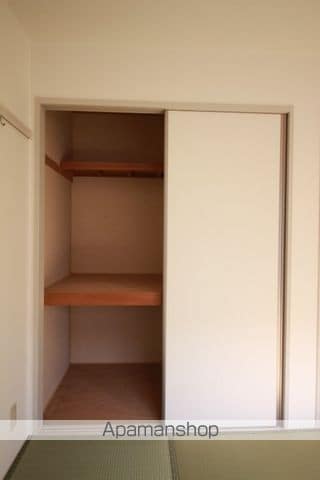 ヴィレッジ高島 A棟の内装写真