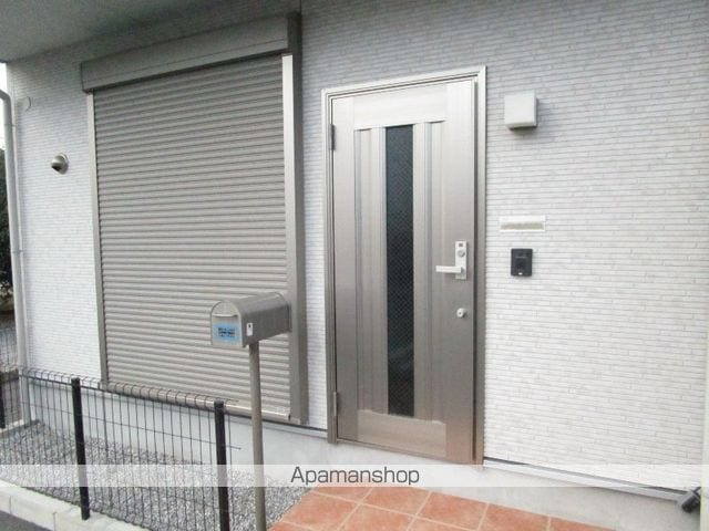 遠州鉄道 美薗中央公園駅 徒歩30分 2階建 築16年の玄関写真