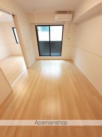 フロイデ KANAGEN中村の内装写真