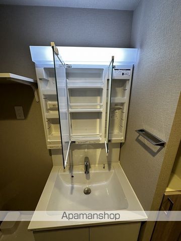 スプランディッド福島WESTの内装写真