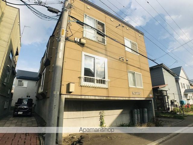 セコンズ7の外観写真