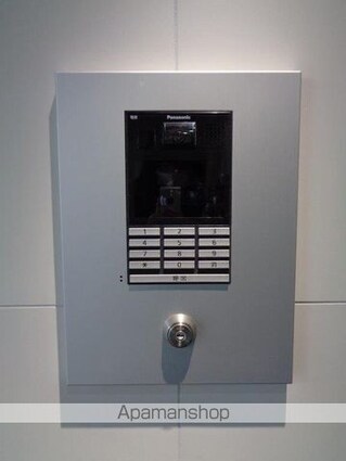 ジェノヴィア三ノ輪スカイガーデン[2LDK/53.4m2]のエントランス