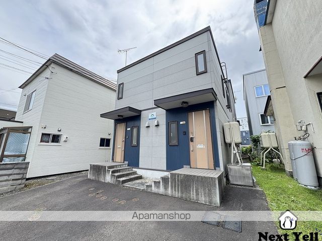 本通17丁目北 テラスハウスの外観写真