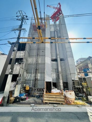 クリスタルフィメス3番館の外観写真