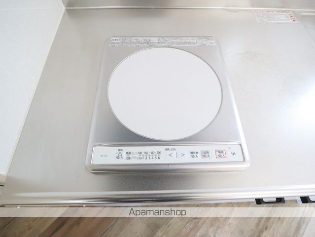 ナビオ杁中の内装写真
