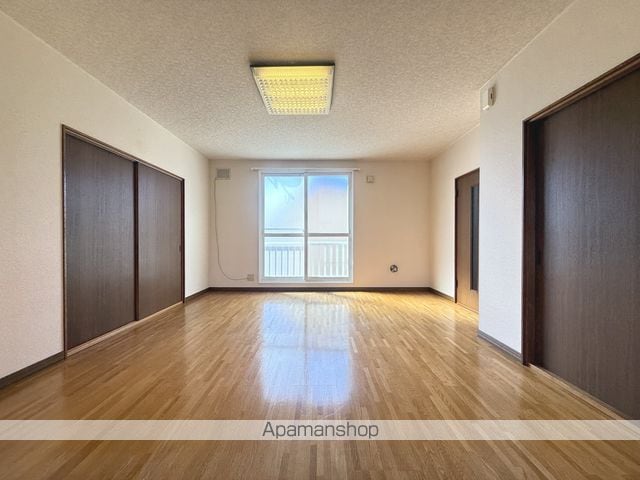 エクセラン本町の内装写真