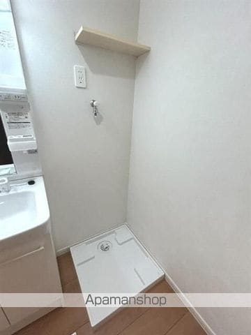 HALELUANA厚木関口の内装写真