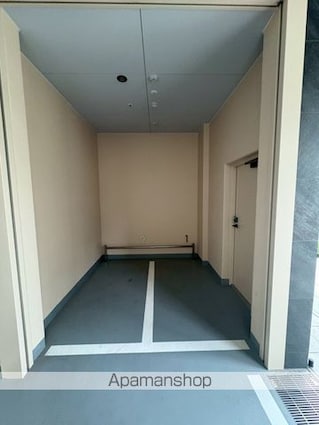 ベルファース駒沢三丁目[1DK/25.26m2]の駐車場1