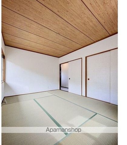 日豊本線 亀川駅 徒歩15分 2階建 築44年の内装写真