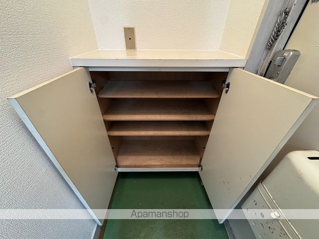 B'CASA小倉台RE−BORNの内装写真