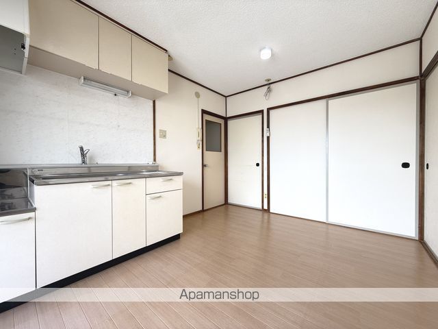 ユートピア川原3号館の内装写真