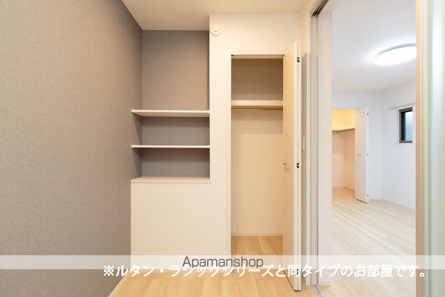 クレアIIの内装写真