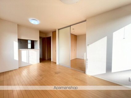 ソレイユ西浜[2LDK/54m2]のリビング・居間