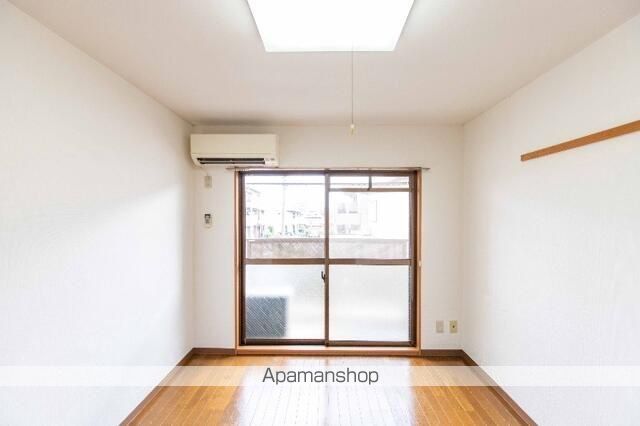 アストリームの内装写真