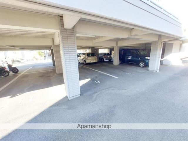 レーベンイケダ土居田Ⅱ[3DK/53.1m2]の駐車場