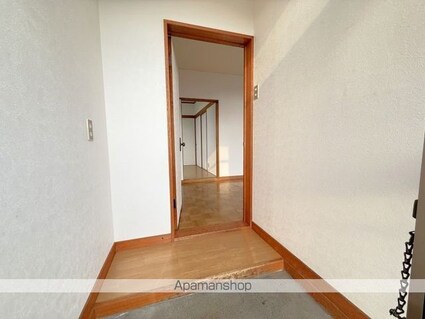 ハウザー美原[2LDK/52.17m2]の玄関