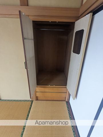 関が丘8-5貸家の内装写真