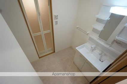 メゾンドール平和通[1LDK/44.55m2]の洗面所