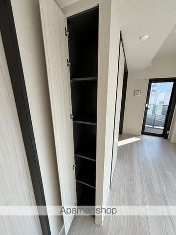 レーベン福岡天神ONE TOWERの内装写真