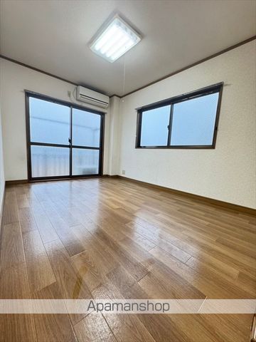 メゾンドマキシムの内装写真