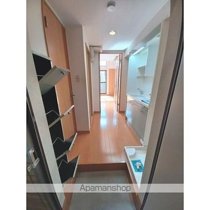 メゾンα[1K/18.99m2]の玄関