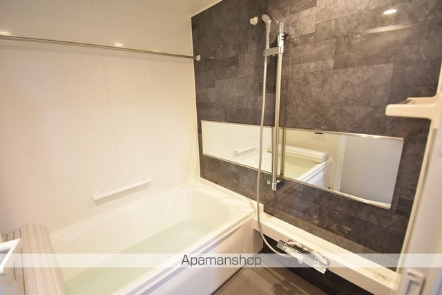 LUANA・AIR・RESIDENCE五橋の内装写真