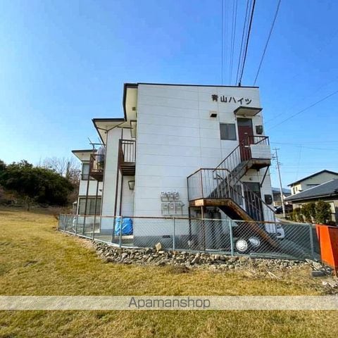 上荒井青山ハイツの外観写真
