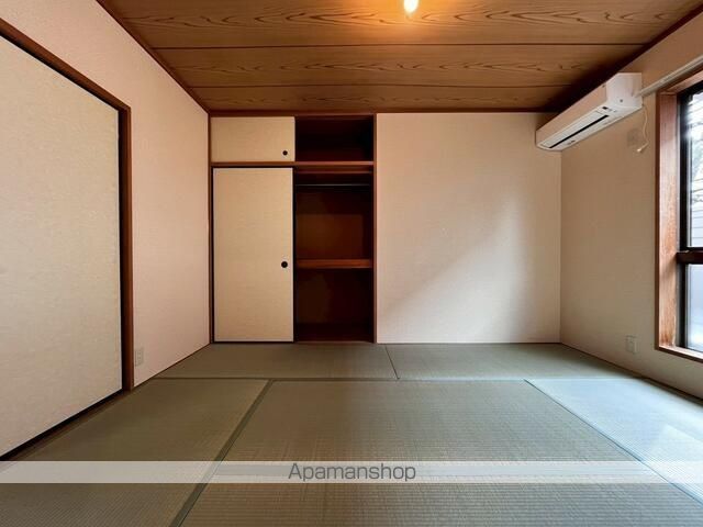 オークハウス B棟の内装写真