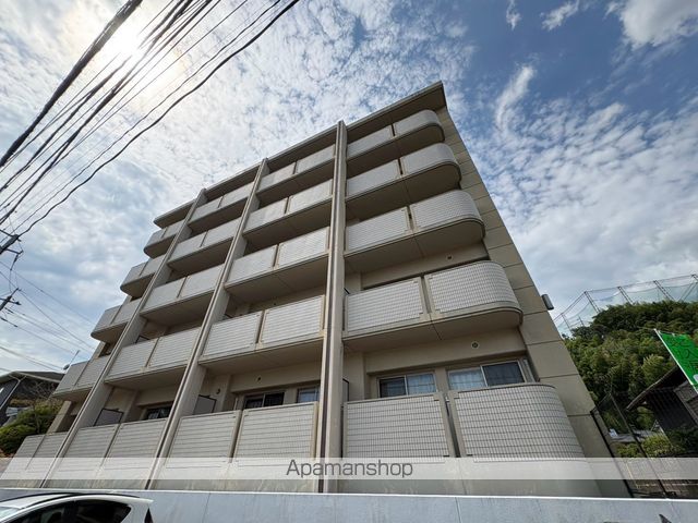 グラッポロの外観写真