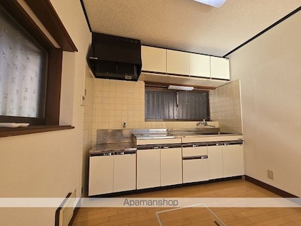 草花貸家[3LDK/73.53m2]のキッチン