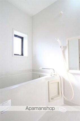 ピュアレスト田所　Ａ棟[2LDK/53.5m2]のバス
