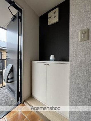イーストビレッジ坂本　Ｂ棟[2K/38.5m2]の玄関