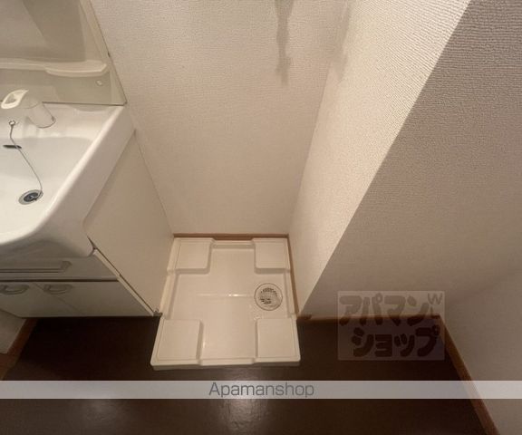 コンフォレスト三条の内装写真