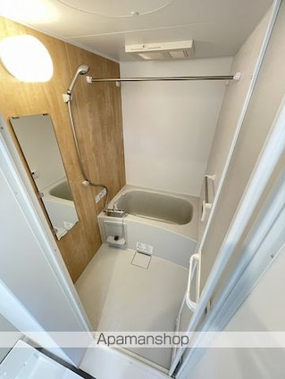 Ｌｙｋ都町Ｂ棟[1K/21.94m2]のバス