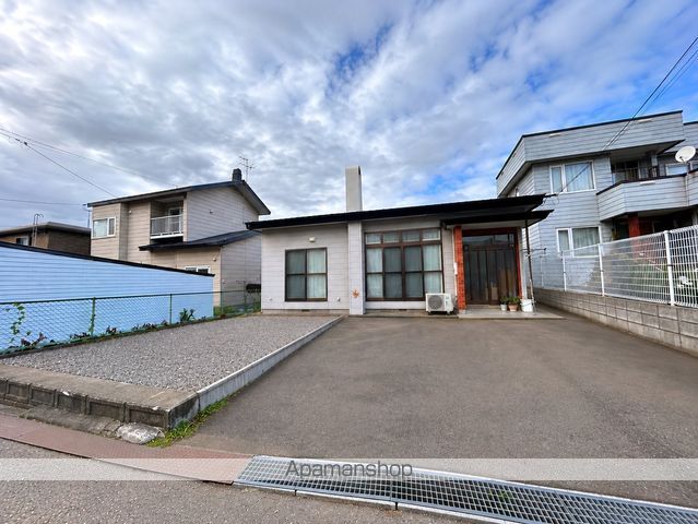 七飯町大川3丁目11番貸家の外観写真