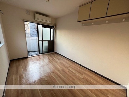 東京都中野区本町１丁目[1R/14.38m2]のリビング・居間