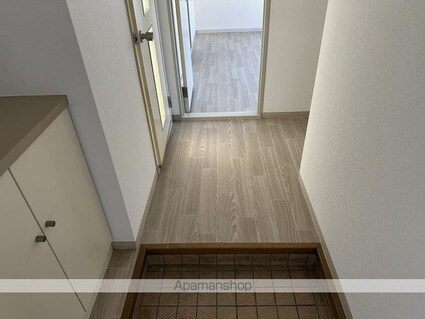 フレグランスモア綱島Ｍ棟[2LDK/66.75m2]の玄関