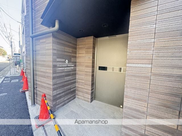 タスキプライムテラス本蓮沼の玄関写真