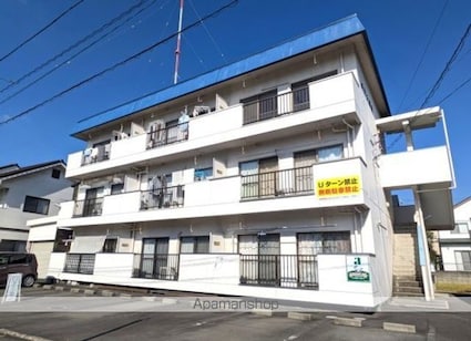 メゾン川吾[2K/36.45m2]の外観2